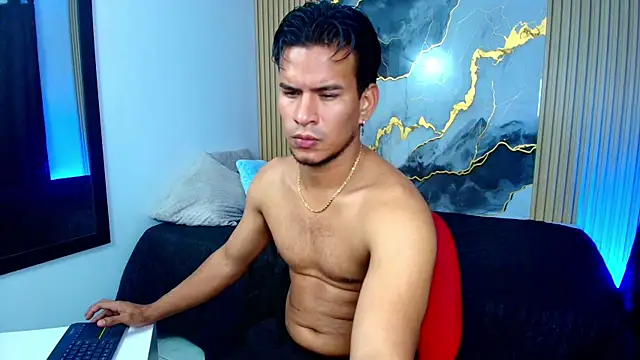 JacobWolf   online show from June 11, 2026, 12:32 am
