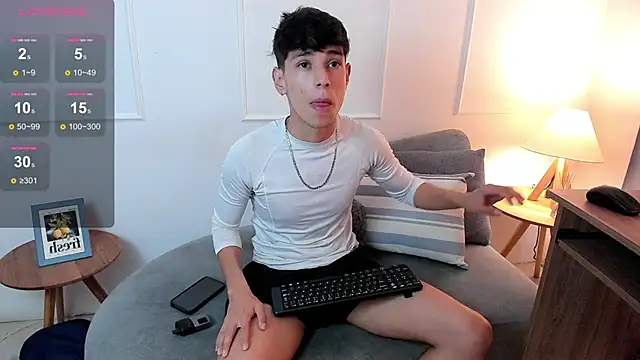 jacob colliins online show from June 18, 2026, 8:14 pm