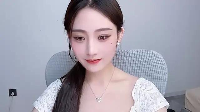  222Mia online show from June 2, 2026, 3:06 am