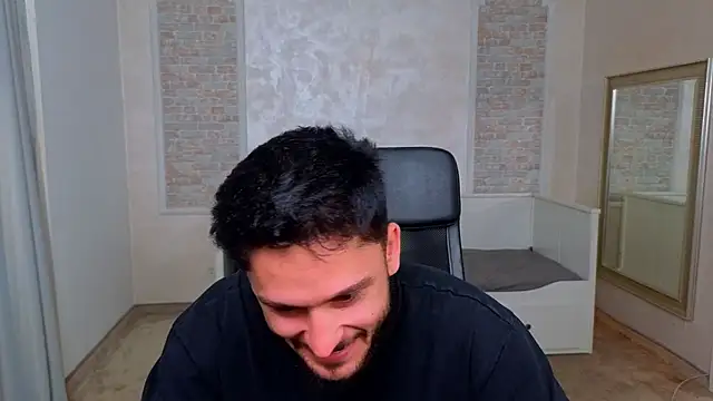 TroyWadee online show from May 28, 2026, 4:53 am