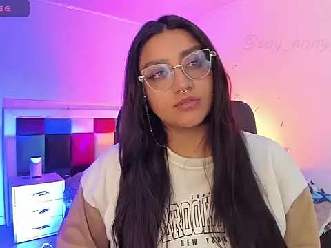 Aanny 777 online show from May 27, 2026, 4:31 am