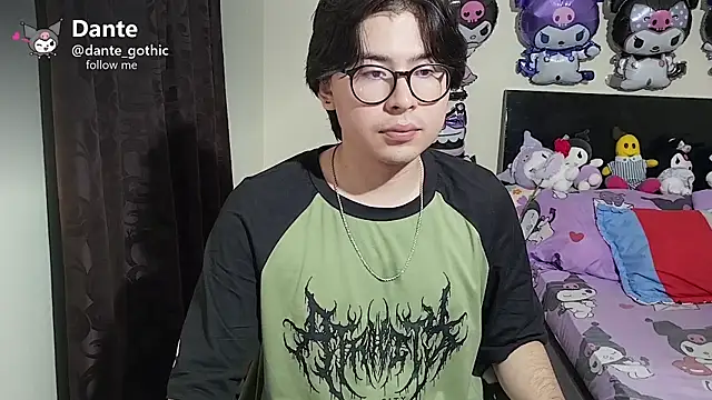 Snapshot of kuromi_boy chatting on May 28, 2026, 5:48 am kuromi boy online show from May 28, 2026, 5:48 am
