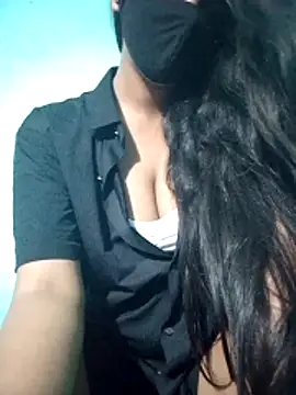 Cute-Ishita online show from June 14, 2026, 9:49 pm