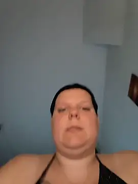 BadMommyyyyy online show from June 8, 2026, 11:22 am