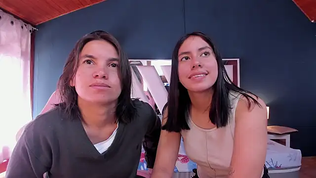 Soffy and Emily online show from June 23, 2026, 1:20 pm