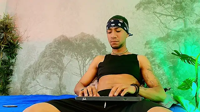 Milan coopers online show from June 10, 2026, 11:11 am