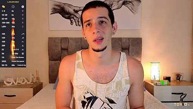 isaacblaze  online show from June 5, 2026, 3:44 am