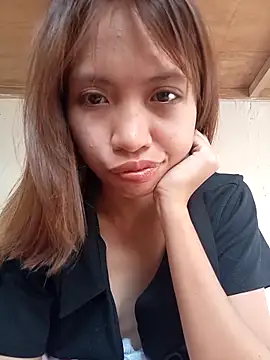 sweetpinayxxx online show from May 12, 2026, 8:00 am