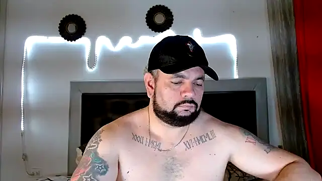 perverseveteranmanxxx online show from October 3, 2025, 9:49 pm