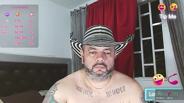 Snapshot of perverseveteranmanxxx chatting on May 3, 2026, 1:22 am perverseveteranmanxxx online show from May 3, 2026, 1:22 am