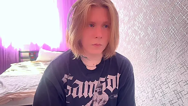 Snapshot of Hirtay chatting on June 11, 2026, 12:46 pm Hirtay online show from June 11, 2026, 12:46 pm