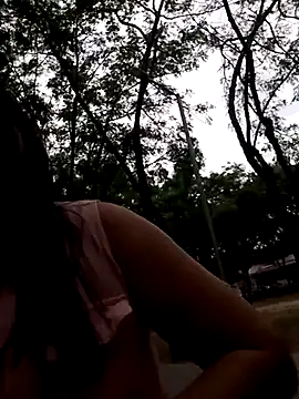 lucero15 online show from May 13, 2026, 1:40 pm