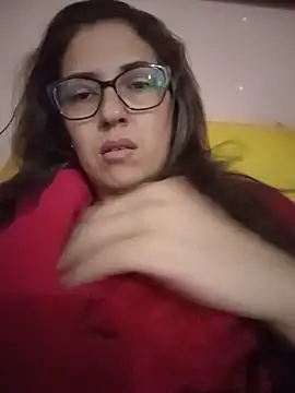 Snapshot of sweet_tifani chatting on May 16, 2026, 2:32 am sweet tifani online show from May 16, 2026, 2:32 am