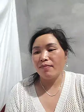 myle-couple22 online show from May 21, 2026, 3:20 pm