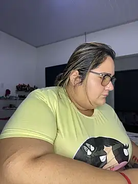 Snapshot of marianacooper1234 chatting on June 17, 2026, 2:55 am marianacooper1234 online show from June 17, 2026, 2:55 am