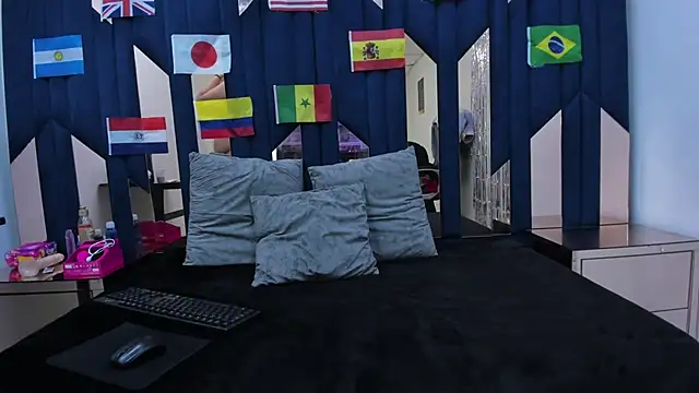 Sofia SyS online show from July 4, 2026, 1:59 pm
