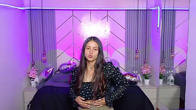 Sofysoul online show from June 3, 2026, 8:35 pm