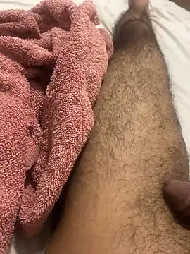 Snapshot of BrownBoy_PT chatting on June 14, 2026, 4:46 am BrownBoy PT online show from June 14, 2026, 4:46 am