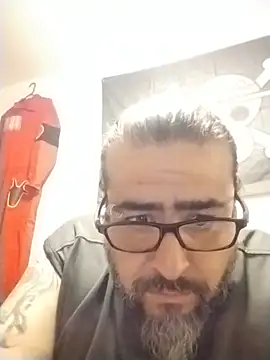 Snapshot of Escolodromo3 chatting on July 27, 2026, 8:43 am Escolodromo3 online show from July 27, 2026, 8:43 am