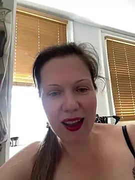 anabellefetish1 online show from May 24, 2026, 1:00 pm