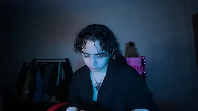 ELIGOS  online show from June 14, 2026, 8:43 pm