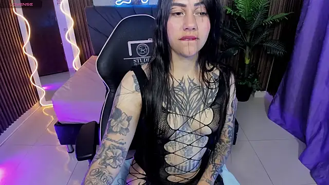 Kiara tay online show from May 15, 2026, 3:59 am