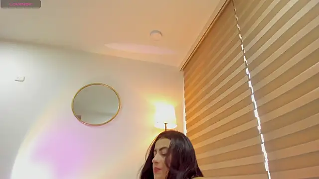 imsofia dy online show from July 5, 2026, 10:49 pm