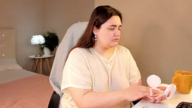 Ayleen Gece online show from May 20, 2026, 3:14 am