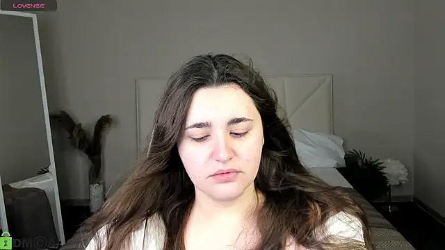 Ayleen Gece online show from June 17, 2026, 3:28 am