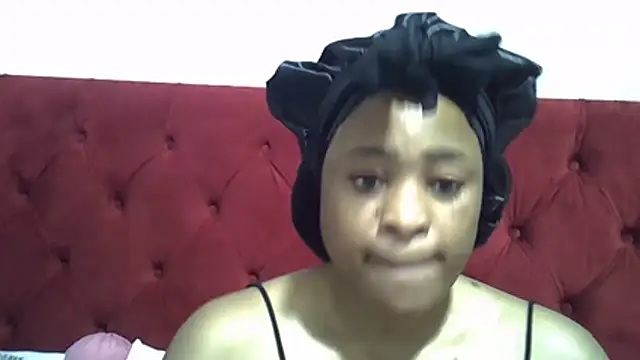 Queenleahx online show from May 30, 2026, 6:53 am