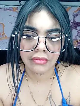 luxuryluna online show from June 11, 2026, 2:53 am