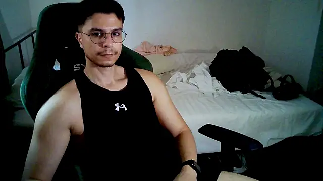 Snapshot of Jamcko24 chatting on July 16, 2026, 5:43 pm Jamcko24 online show from July 16, 2026, 5:43 pm
