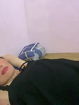 Linda-babyy online show from June 24, 2026, 5:50 am