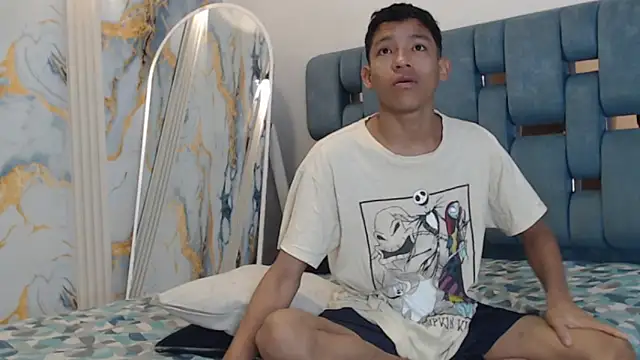 GREAT BALLS online show from June 16, 2026, 7:19 am