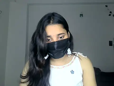 Snapshot of priyanks_sharma37 chatting on June 19, 2026, 5:35 am priyanks sharma37 online show from June 19, 2026, 5:35 am