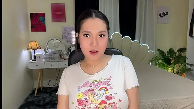 RingMyBelle online show from June 12, 2026, 11:41 am