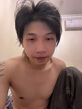 Snapshot of badlifeman chatting on May 19, 2026, 3:02 am badlifeman online show from May 19, 2026, 3:02 am