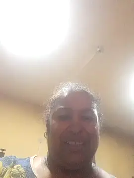 Snapshot of Megansquirt69 chatting on June 11, 2026, 12:23 am Megansquirt69 online show from June 11, 2026, 12:23 am