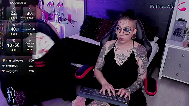 Snapshot of inkedsinners_ chatting on June 14, 2026, 2:08 am inkedsinners online show from June 14, 2026, 2:08 am