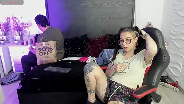 Snapshot of inkedsinners_ chatting on June 18, 2026, 11:04 am inkedsinners online show from June 18, 2026, 11:04 am