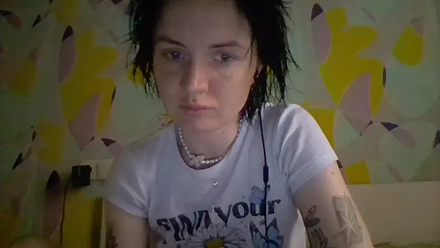 Snapshot of Diana_sosala chatting on July 8, 2026, 3:45 pm Diana sosala online show from July 8, 2026, 3:45 pm