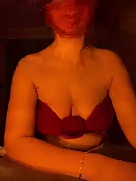 Hooby 123 online show from June 15, 2026, 10:20 pm