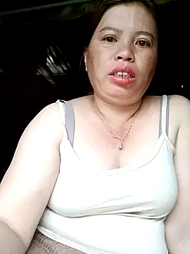 Snapshot of -Yeyi- chatting on June 12, 2026, 11:13 pm -Yeyi- online show from June 12, 2026, 11:13 pm