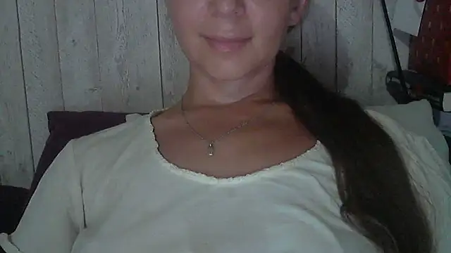 Bella--White online show from June 30, 2026, 3:12 pm