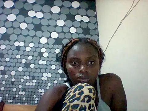 Snapshot of liligal chatting on June 16, 2026, 7:58 pm liligal online show from June 16, 2026, 7:58 pm