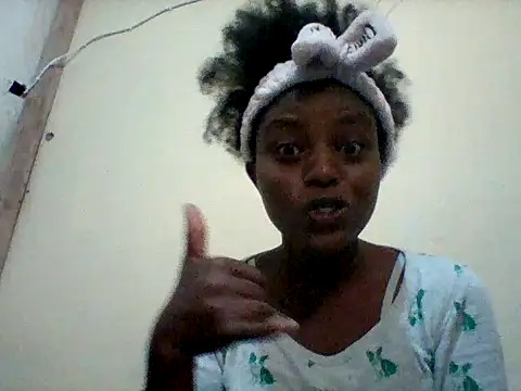 Snapshot of liligal chatting on June 4, 2026, 4:39 am liligal online show from June 4, 2026, 4:39 am