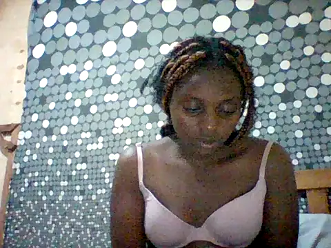 Snapshot of liligal chatting on June 23, 2026, 8:07 pm liligal online show from June 23, 2026, 8:07 pm