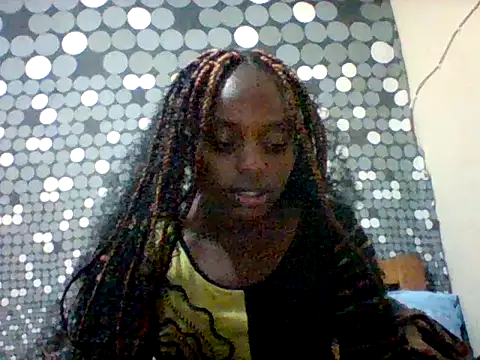 Snapshot of liligal chatting on June 5, 2026, 7:19 pm liligal online show from June 5, 2026, 7:19 pm