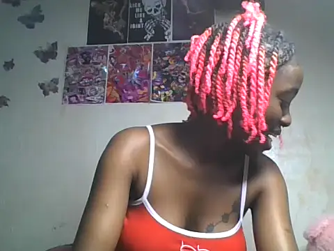 Snapshot of loversoncam chatting on July 4, 2026, 7:15 am loversoncam online show from July 4, 2026, 7:15 am