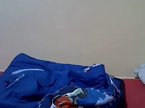 sweety starlit online show from May 16, 2026, 12:37 pm